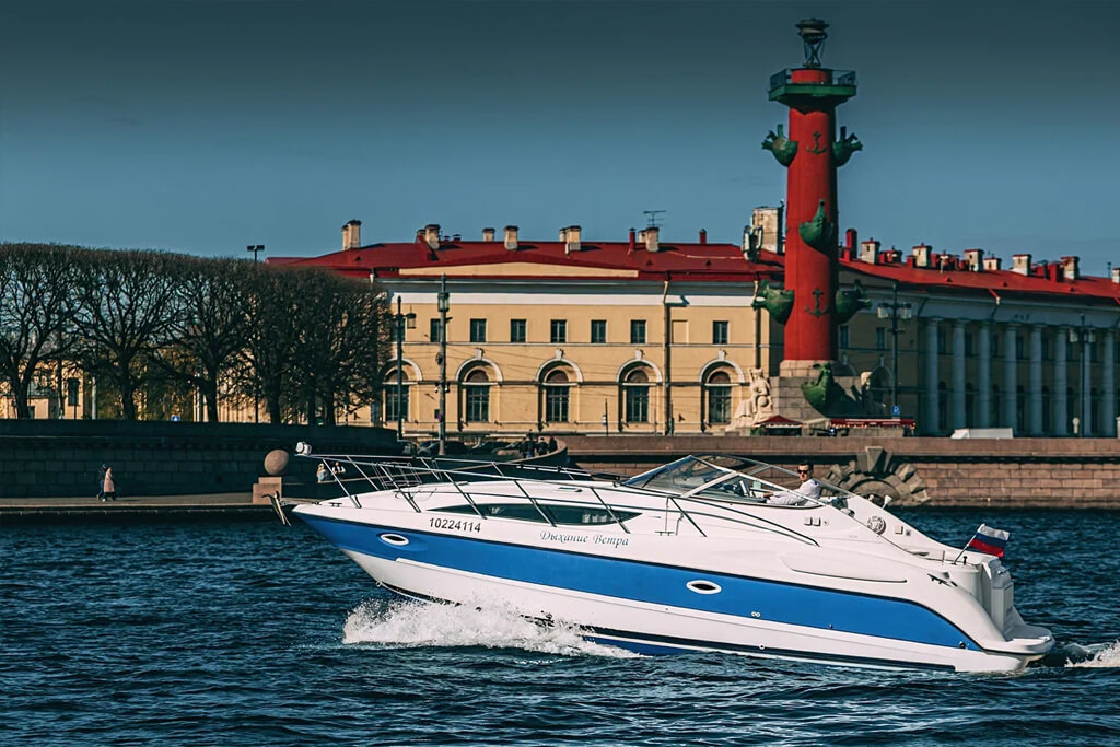 Дыхание ветра Bayliner 305